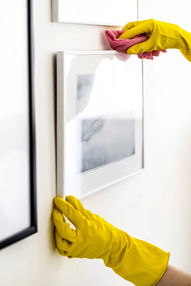 cleaning-room-janitor-service-interior-about-protek